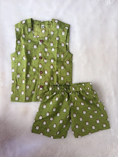 Green penguin co ord set