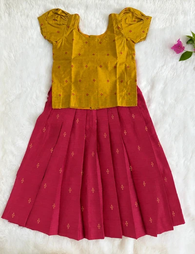 Yellow and pink pavadai sattai
