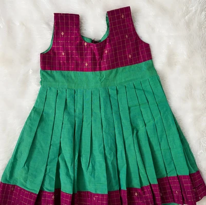 Green and pink border frock