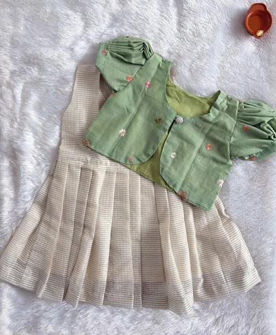 Pearl Tissue overcoat set