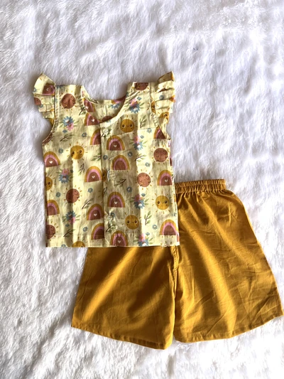 Sun mustard shorts set