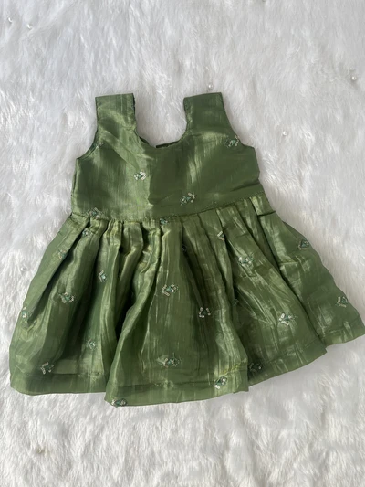 Green tissue frock